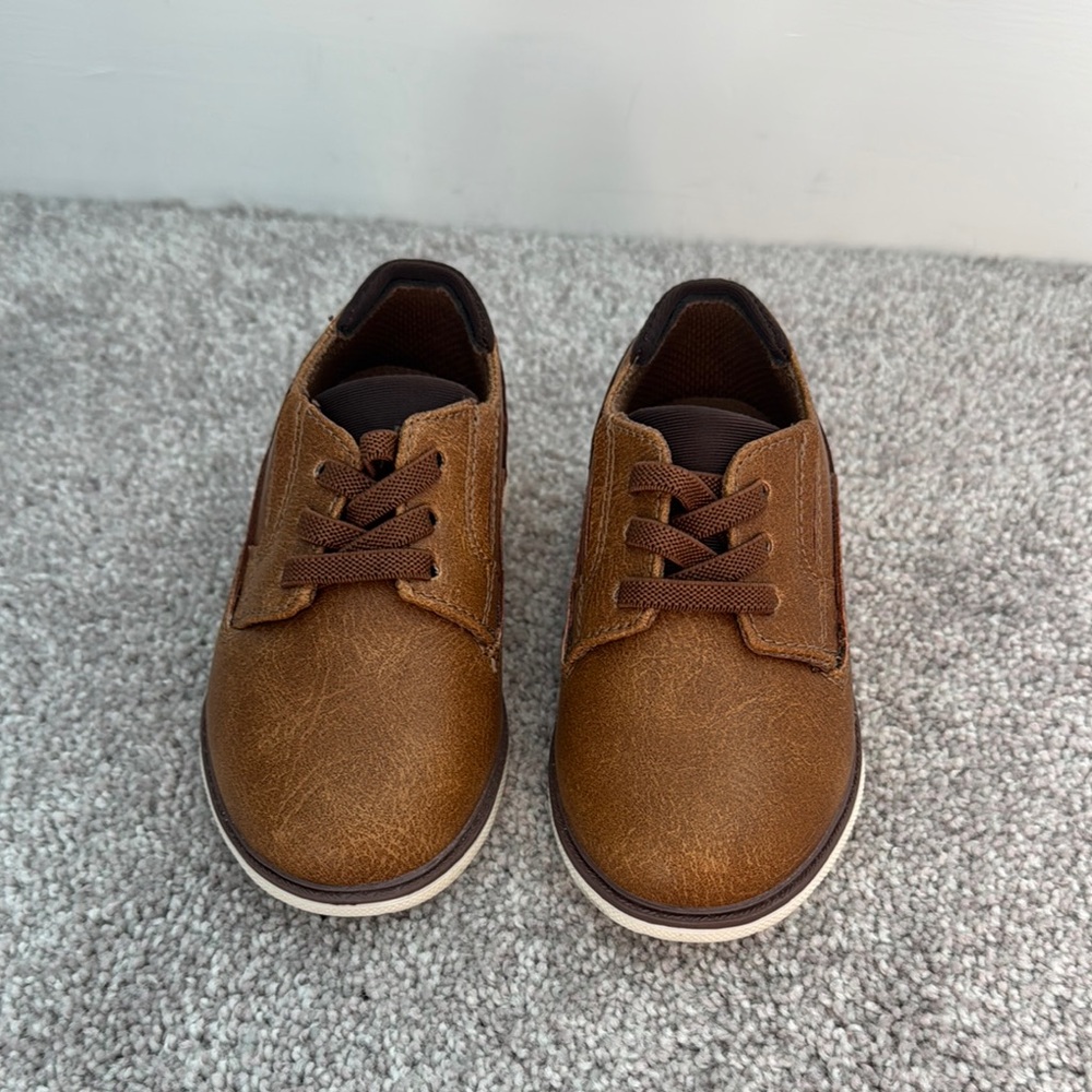 Toddler brown shoes